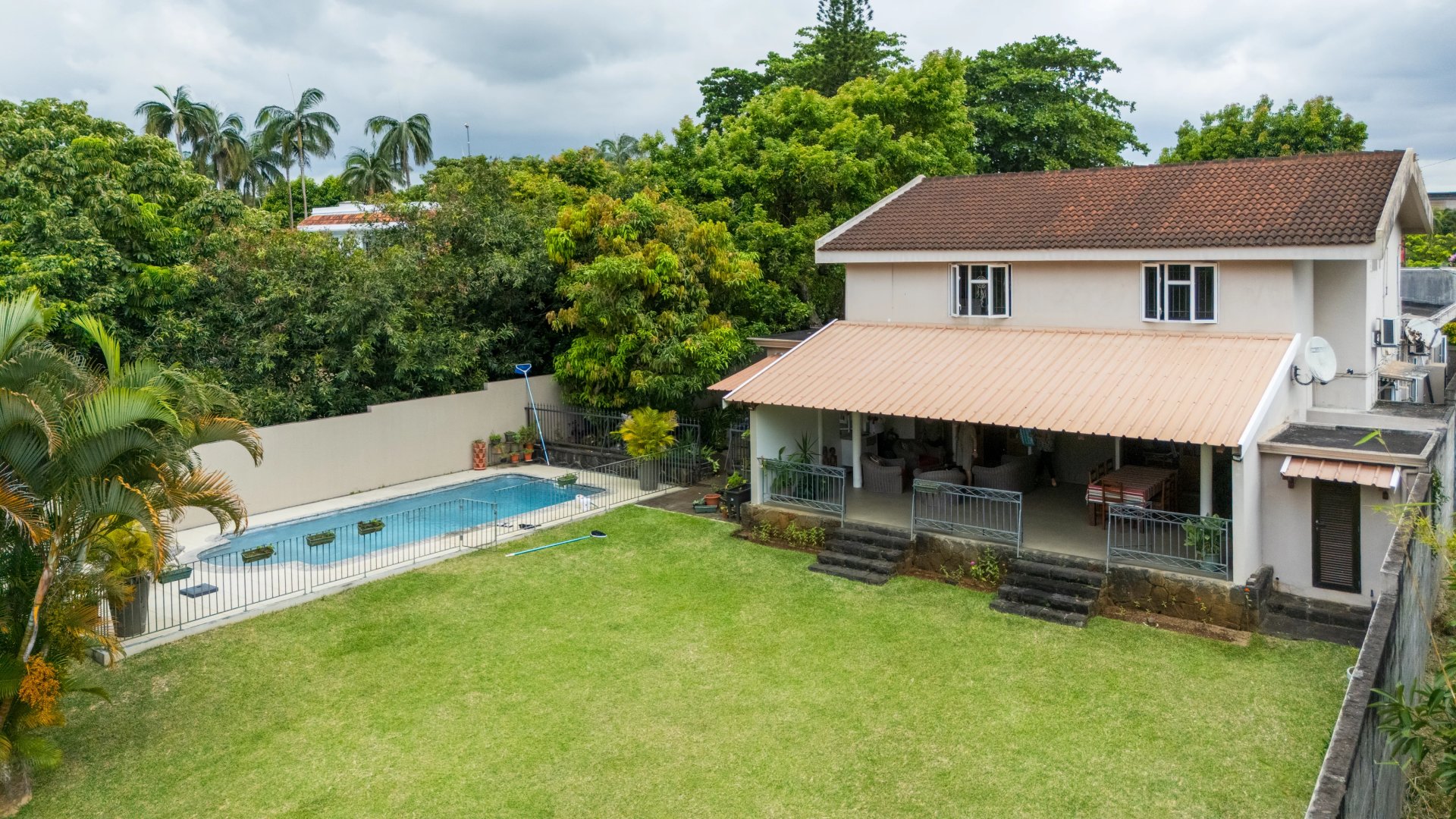 House / Villa of 7 bedrooms for sale in Moka, center, Mauritius – LexpressProperty.com | 777397 | Ref01