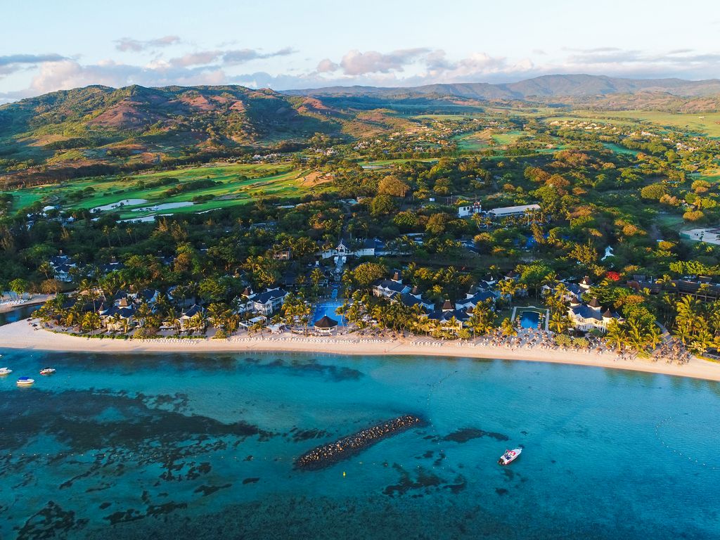 Residential land of 1575 m2 for sale in Bel Ombre, south, Mauritius – LexpressProperty.com | 778190 | Ref01