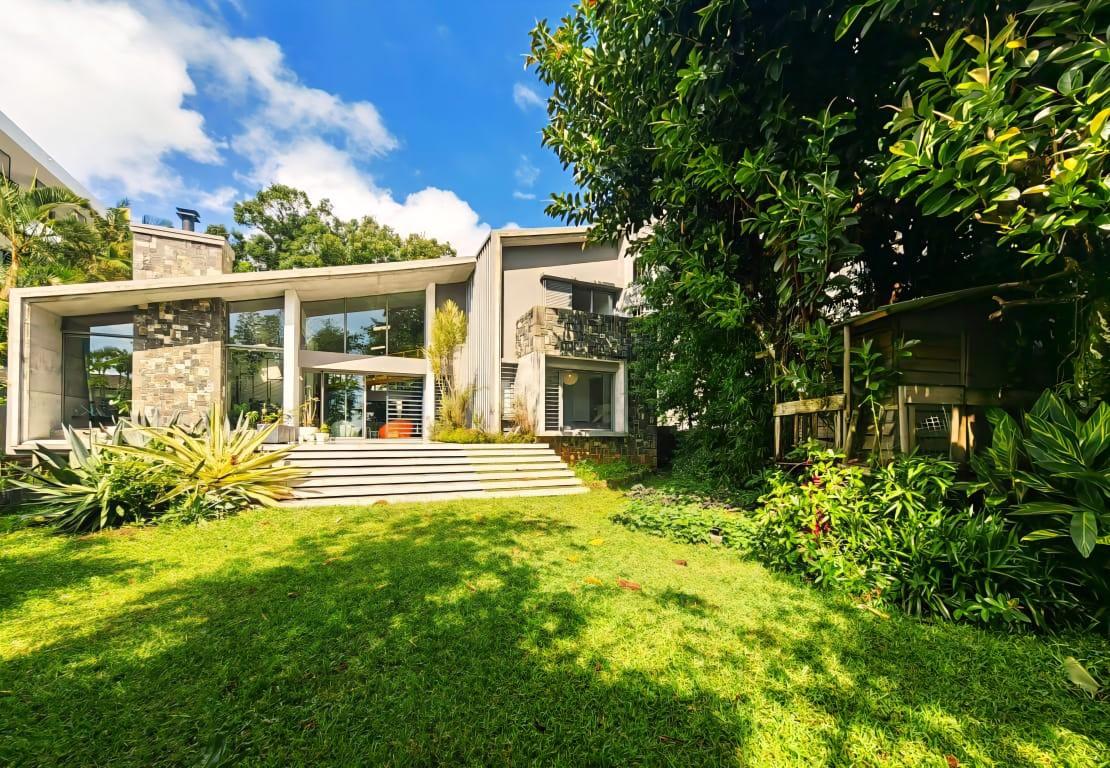 House / Villa of 4 bedrooms for rent in Floréal, center, Mauritius – LexpressProperty.com | 786006 | Ref01