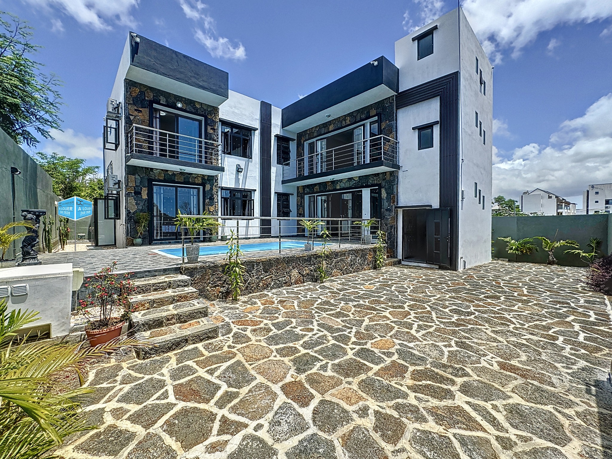 Apartment of 3 bedrooms for rent in Grand Bay, north, Mauritius – LexpressProperty.com | 786530 | Ref01