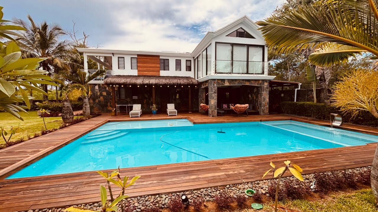 Maison / Villa 5 Chambre(s) en vente à Balaclava, nord, île Maurice – LexpressProperty.com | 787002 | Ref01