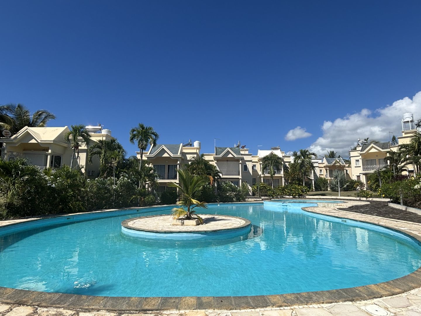 Townhouse / Duplex 3 Chambre(s) en location à Calodyne, nord, île Maurice – LexpressProperty.com | 787173 | Ref01