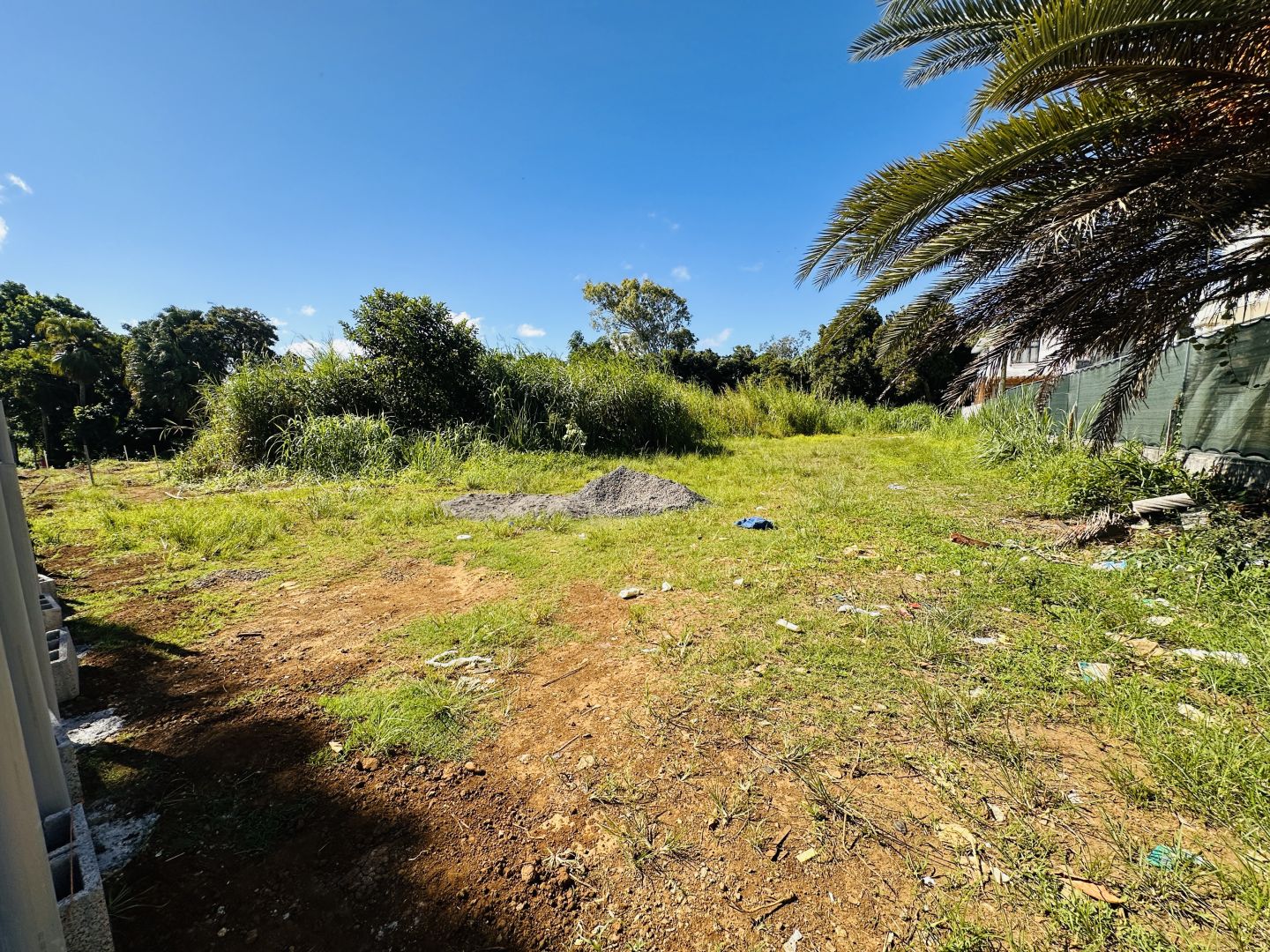Residential land of 1181 m2 for sale in Phoenix, center, Mauritius – LexpressProperty.com | 787476 | Ref01