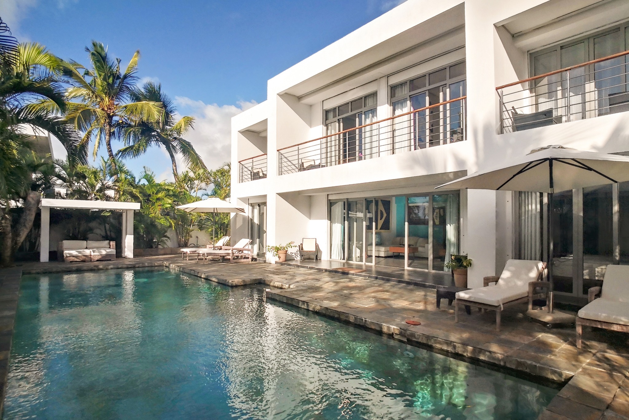 Maison / Villa 3 Chambre(s) en location à Pointe aux Canonniers, nord, île Maurice – LexpressProperty.com | 335323 | Ref01