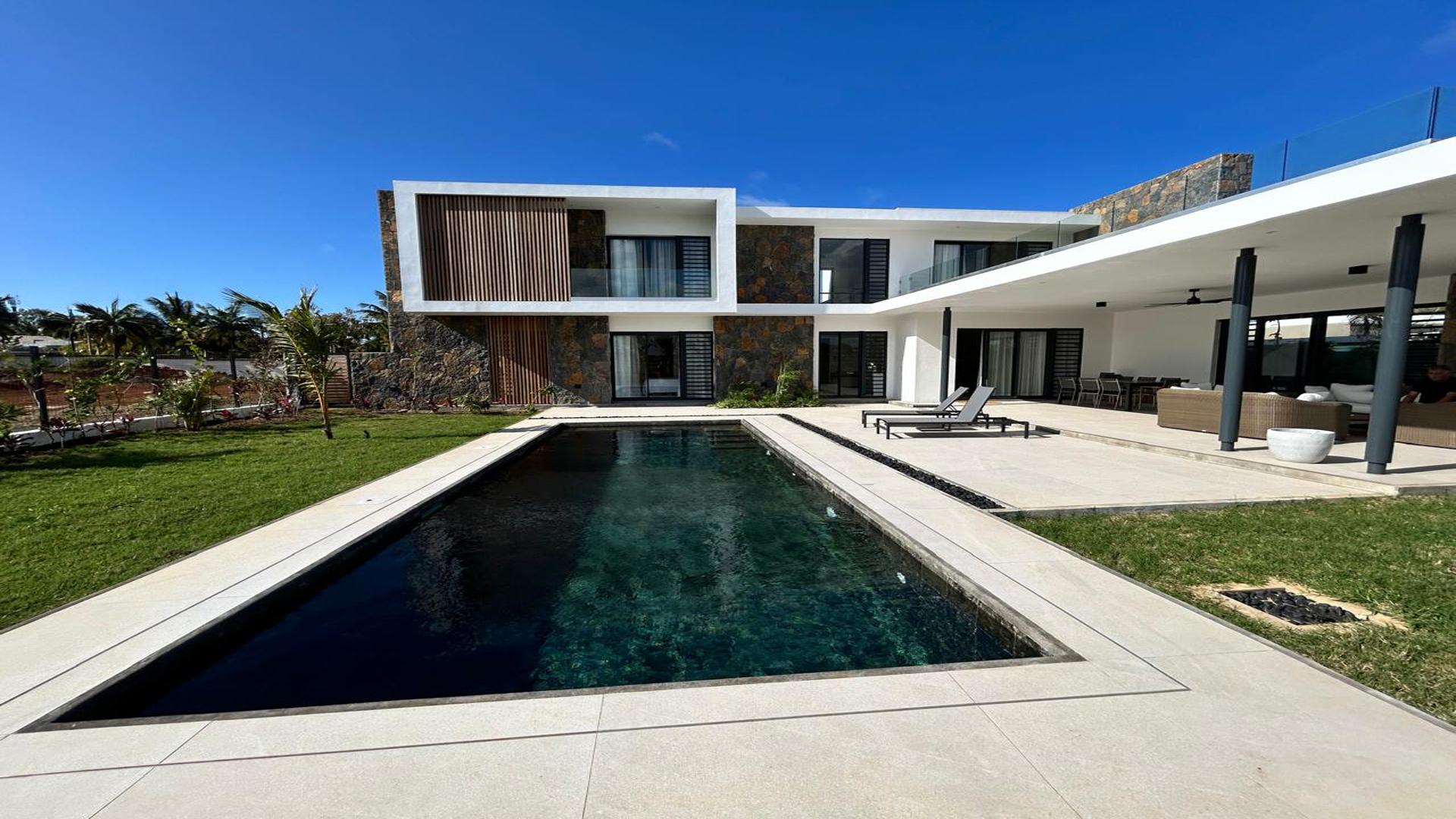 House / Villa of 4 bedrooms for sale in Haute Rive, north, Mauritius – LexpressProperty.com | 623053 | Ref01