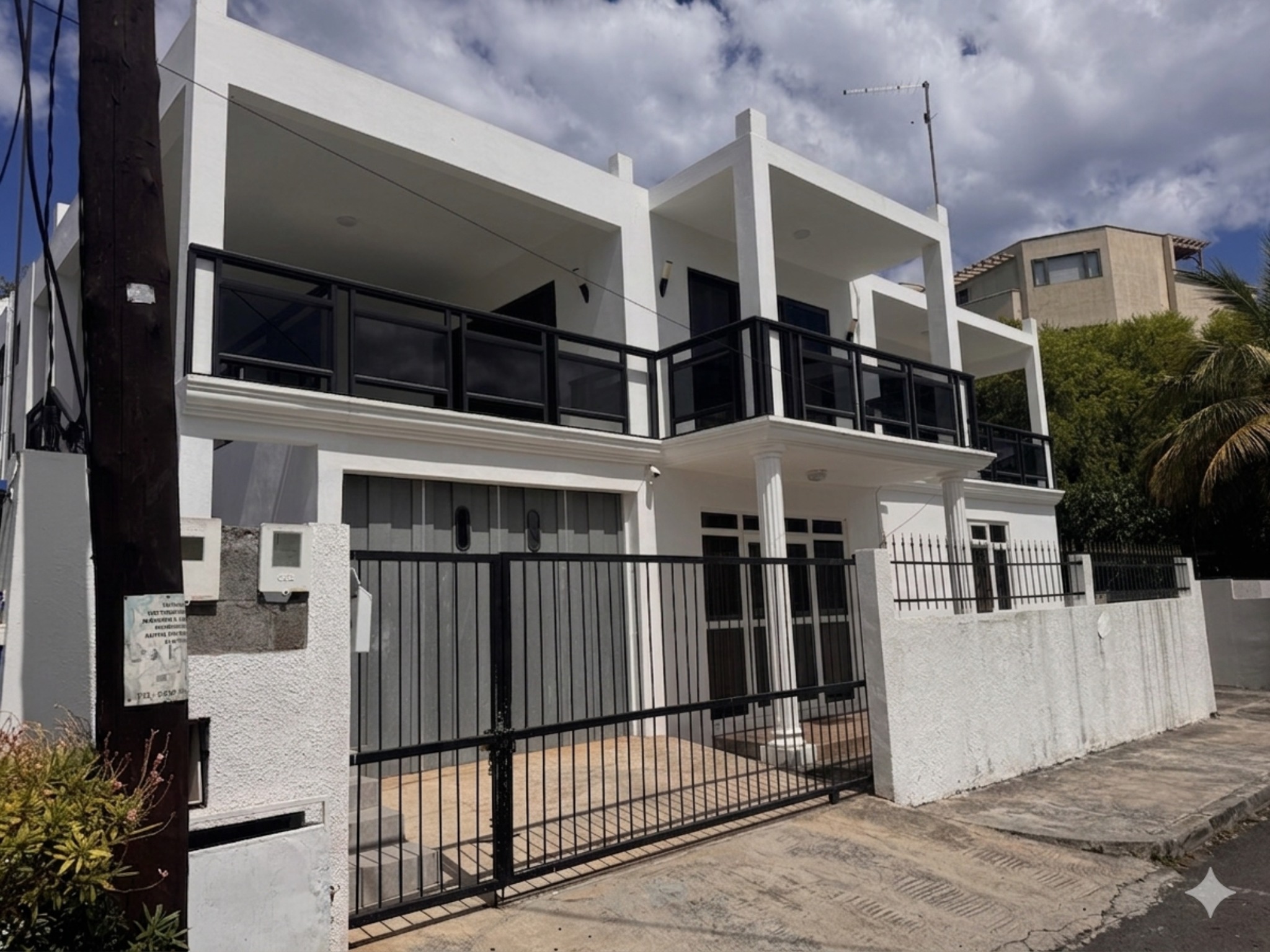Maison / Villa 5 Chambre(s) en vente à Flic en Flac, ouest, île Maurice – LexpressProperty.com | 786715 | Ref01