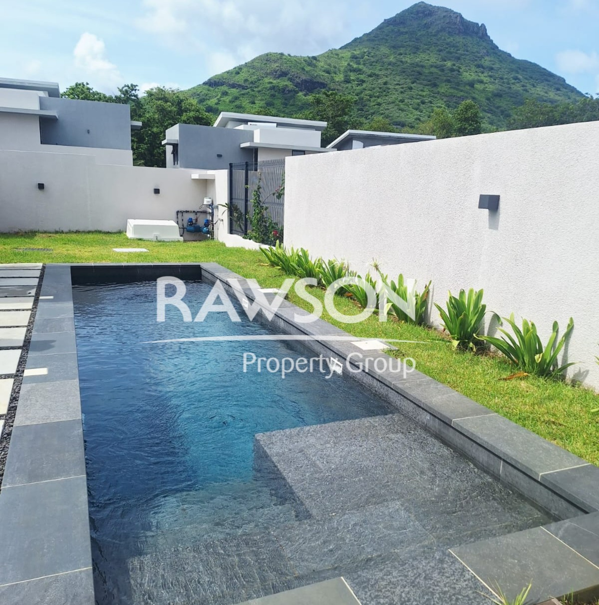 House / Villa of 4 bedrooms for rent in Tamarin, west, Mauritius – LexpressProperty.com | 783544 | Ref01