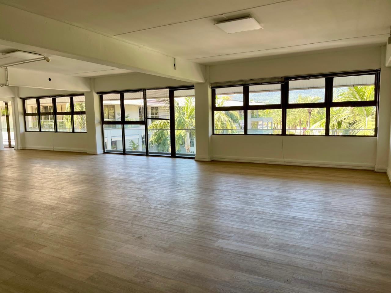 Bureau location à Black River, ouest, île Maurice – LexpressProperty.com | 789012 | Ref01