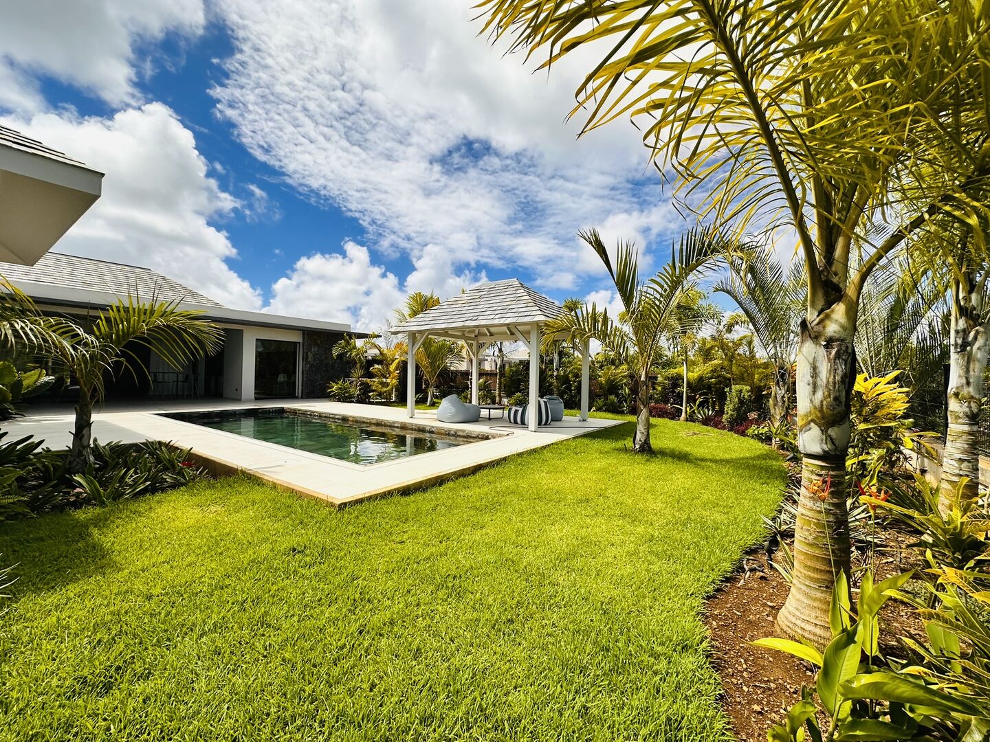 House / Villa of 4 bedrooms for rent in Mon Choisy, north, Mauritius – LexpressProperty.com | 784636 | Ref01