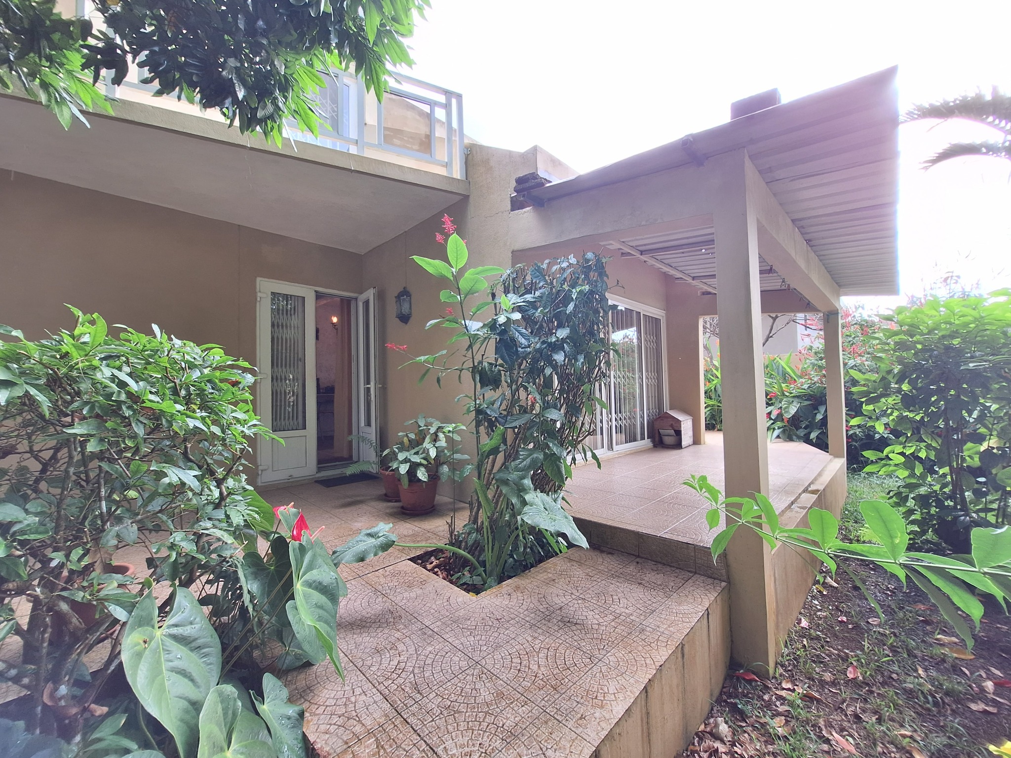 Maison / Villa 3 Chambre(s) en location à Curepipe, centre, île Maurice – LexpressProperty.com | 785750 | Ref01
