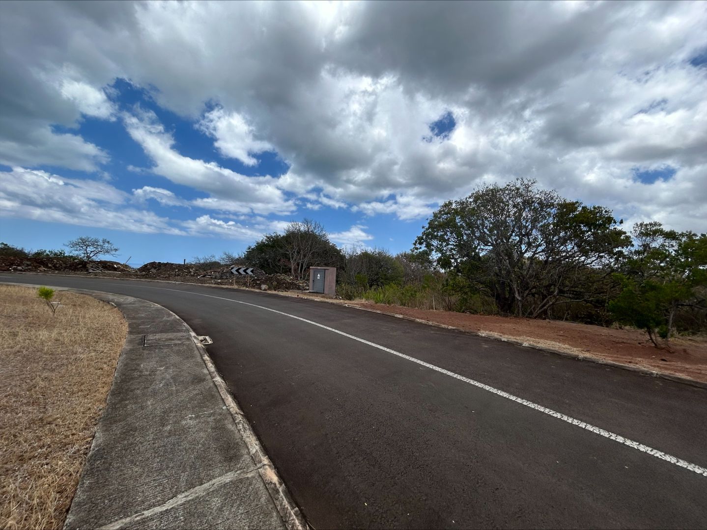 Residential land of 2110 m2 for sale in Petite Rivière Noire, west, Mauritius – LexpressProperty.com | 785695 | Ref01