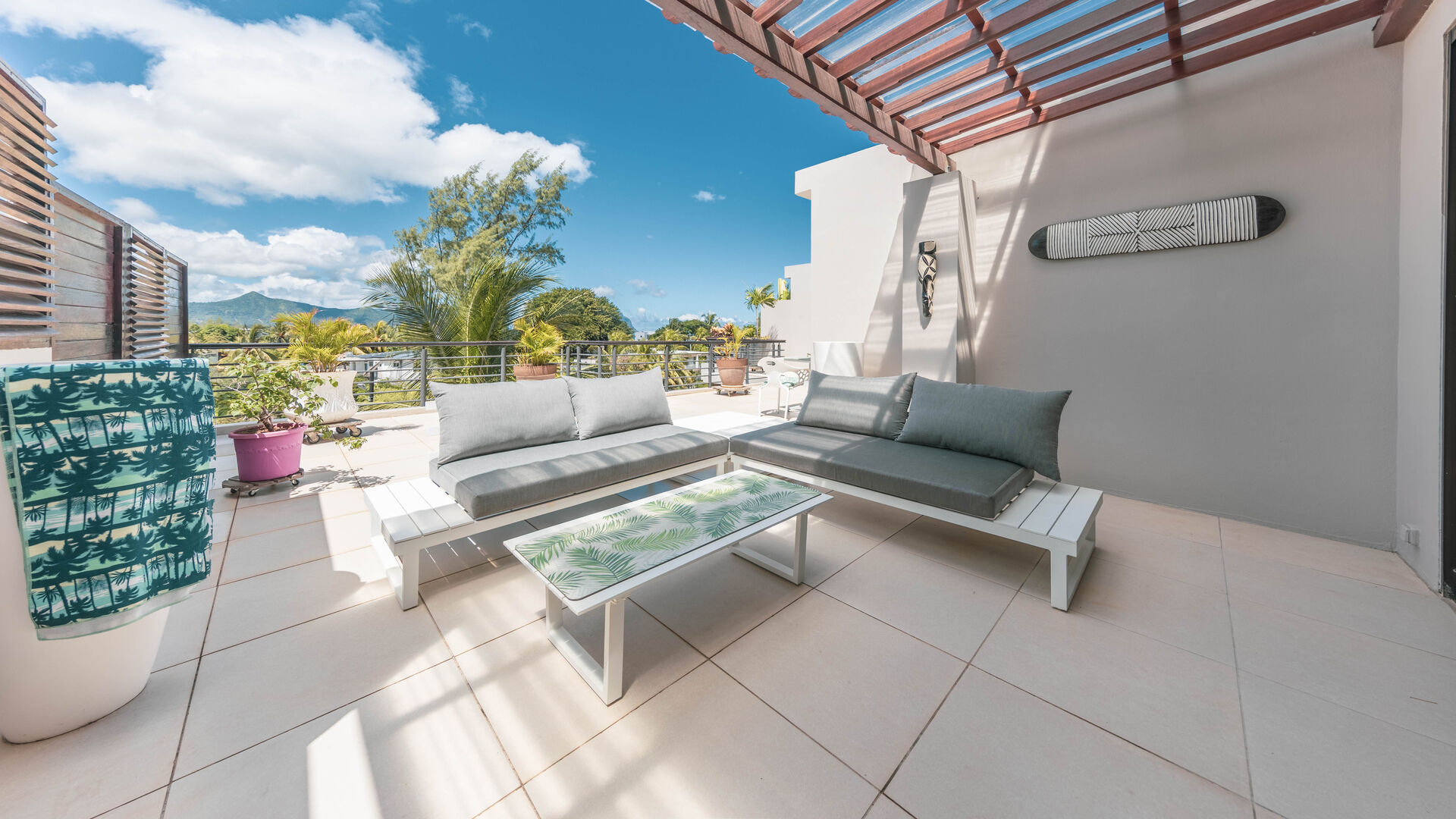 Penthouse 4 Chambre(s) en vente à Black River, ouest, île Maurice – LexpressProperty.com | 786033 | Ref01
