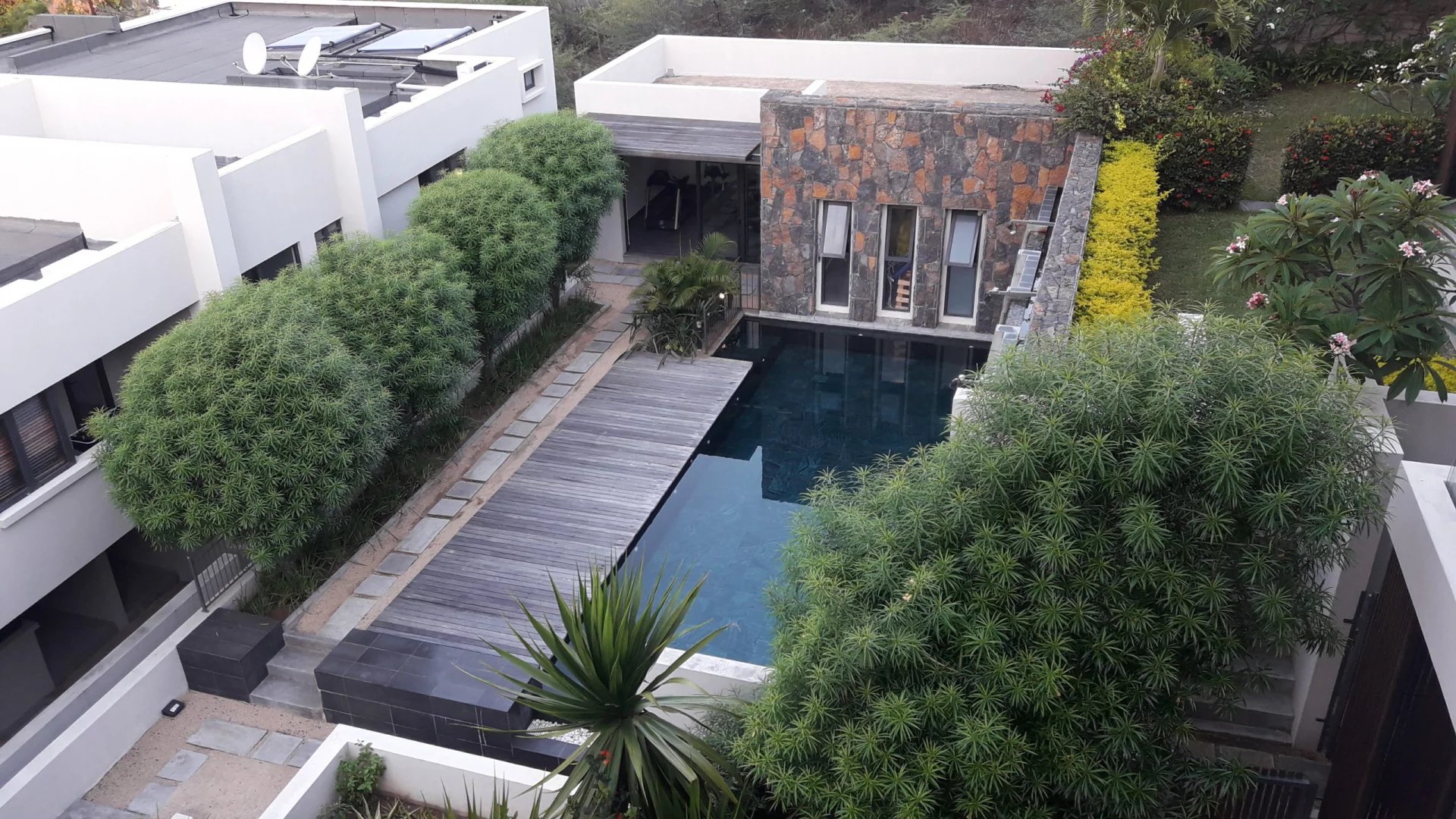Property – LexpressProperty.com | 786201 | Ref01