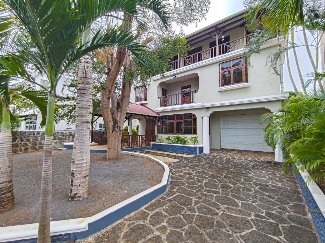 Maison / Villa 4 Chambre(s) en vente à Albion, ouest, île Maurice – LexpressProperty.com | 792897 | Ref01