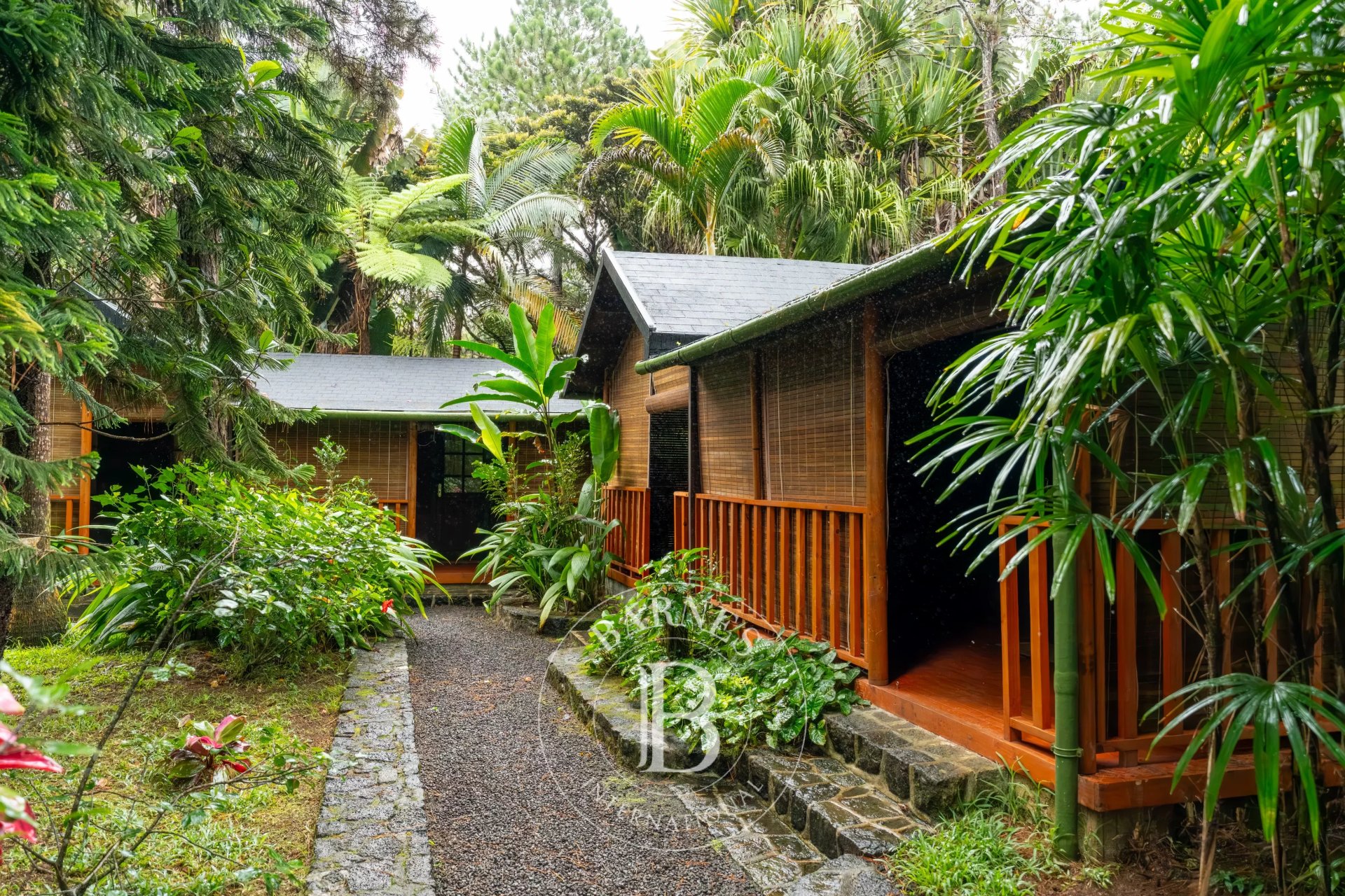 Maison / Villa 9 Chambre(s) en vente à Vacoas, centre, île Maurice – LexpressProperty.com | 795758 | Ref01