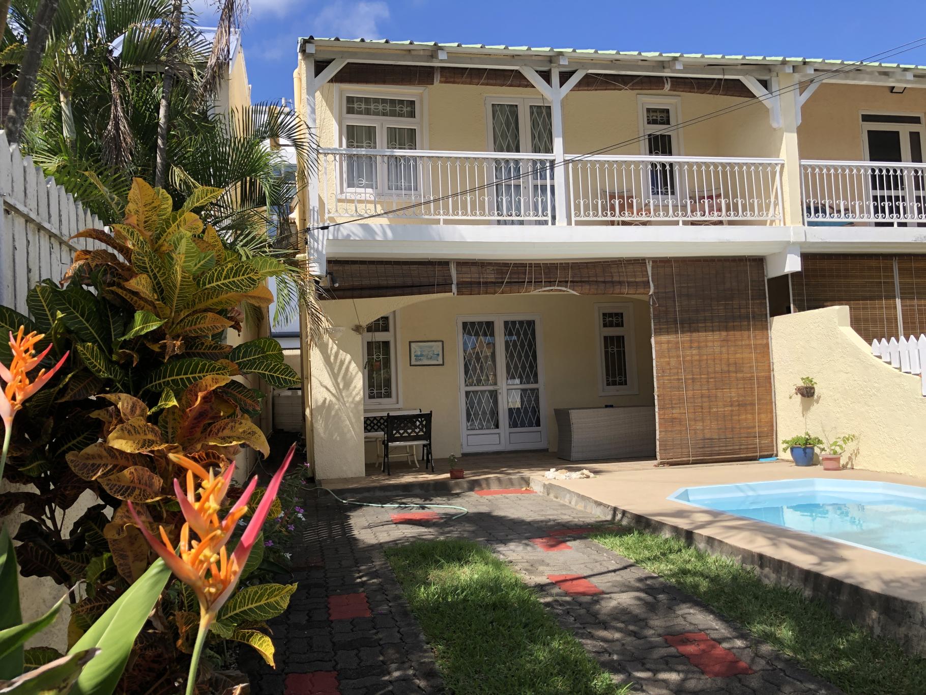 Townhouse / Duplex of 3 bedrooms for rent in Mon Choisy, north, Mauritius – LexpressProperty.com | 795817 | Ref01