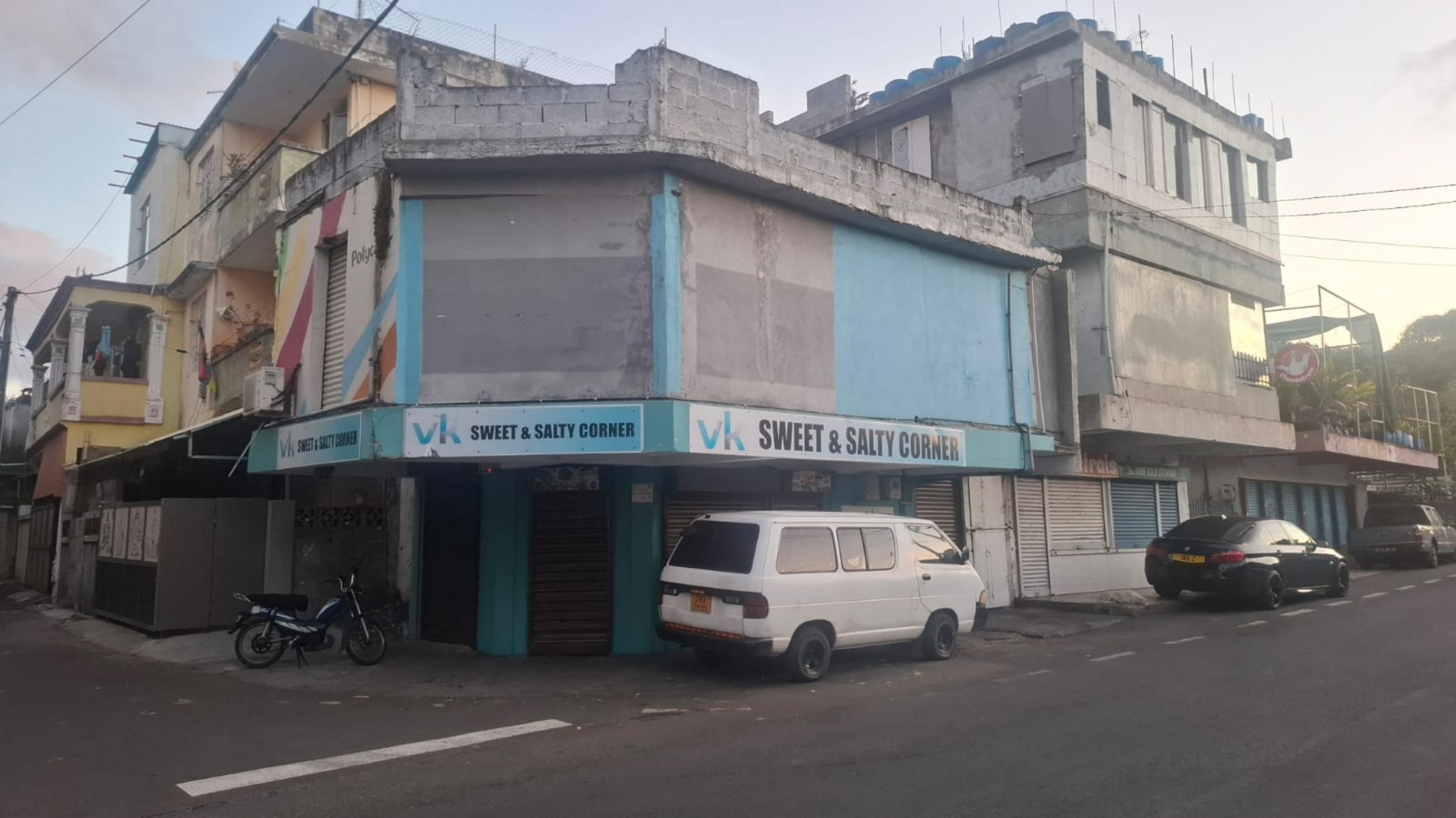 Warehouse for sale in Rose Hill, center, Mauritius – LexpressProperty.com | 796346 | Ref01