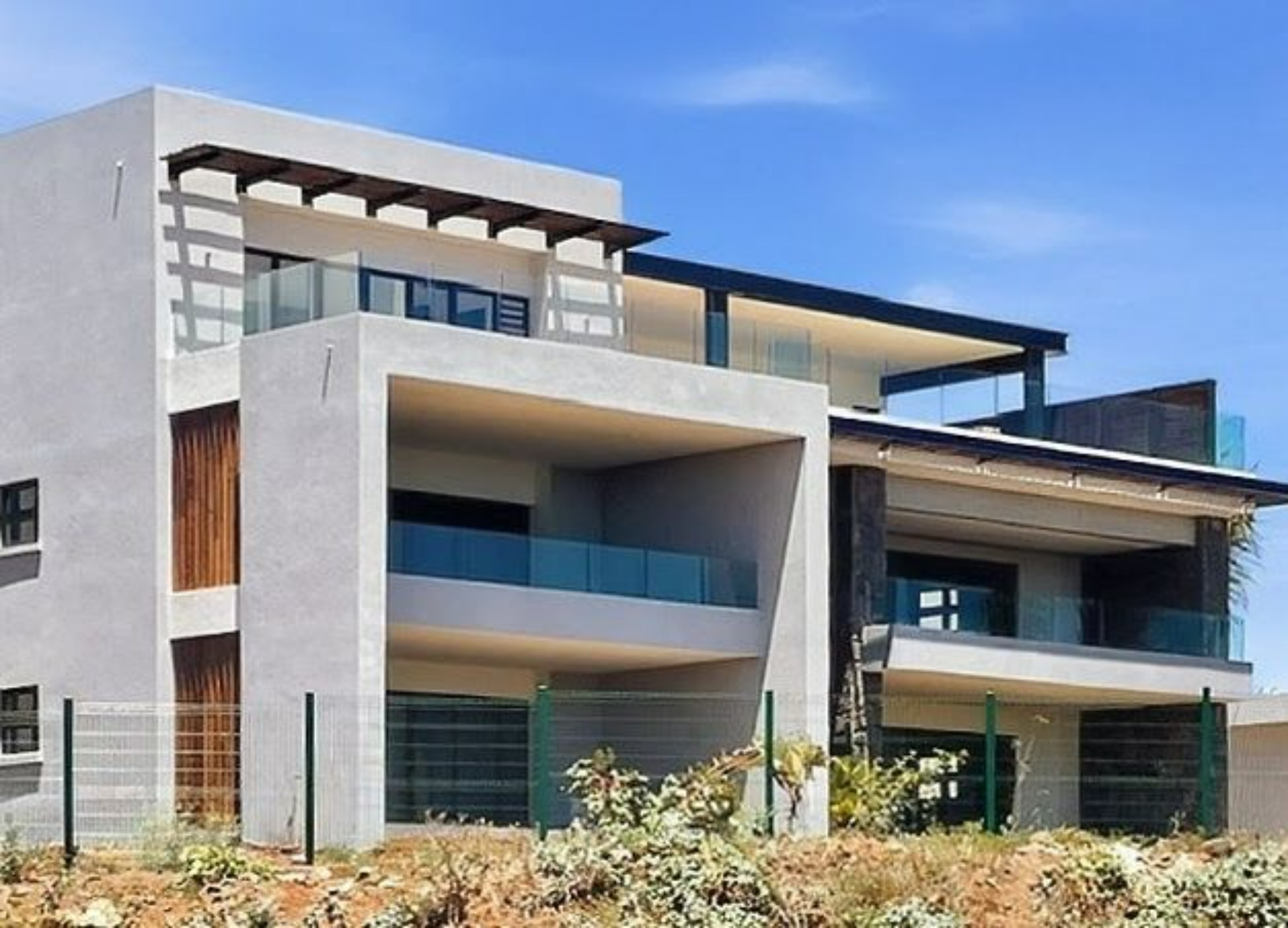Penthouse of 3 bedrooms for rent in St Antoine, north, Mauritius – LexpressProperty.com | 797069 | Ref01