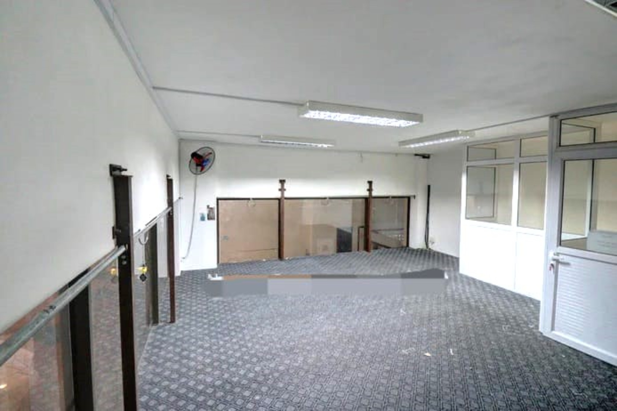 Local commercial location à Quatre Bornes, centre, île Maurice – LexpressProperty.com | 798458 | Ref01
