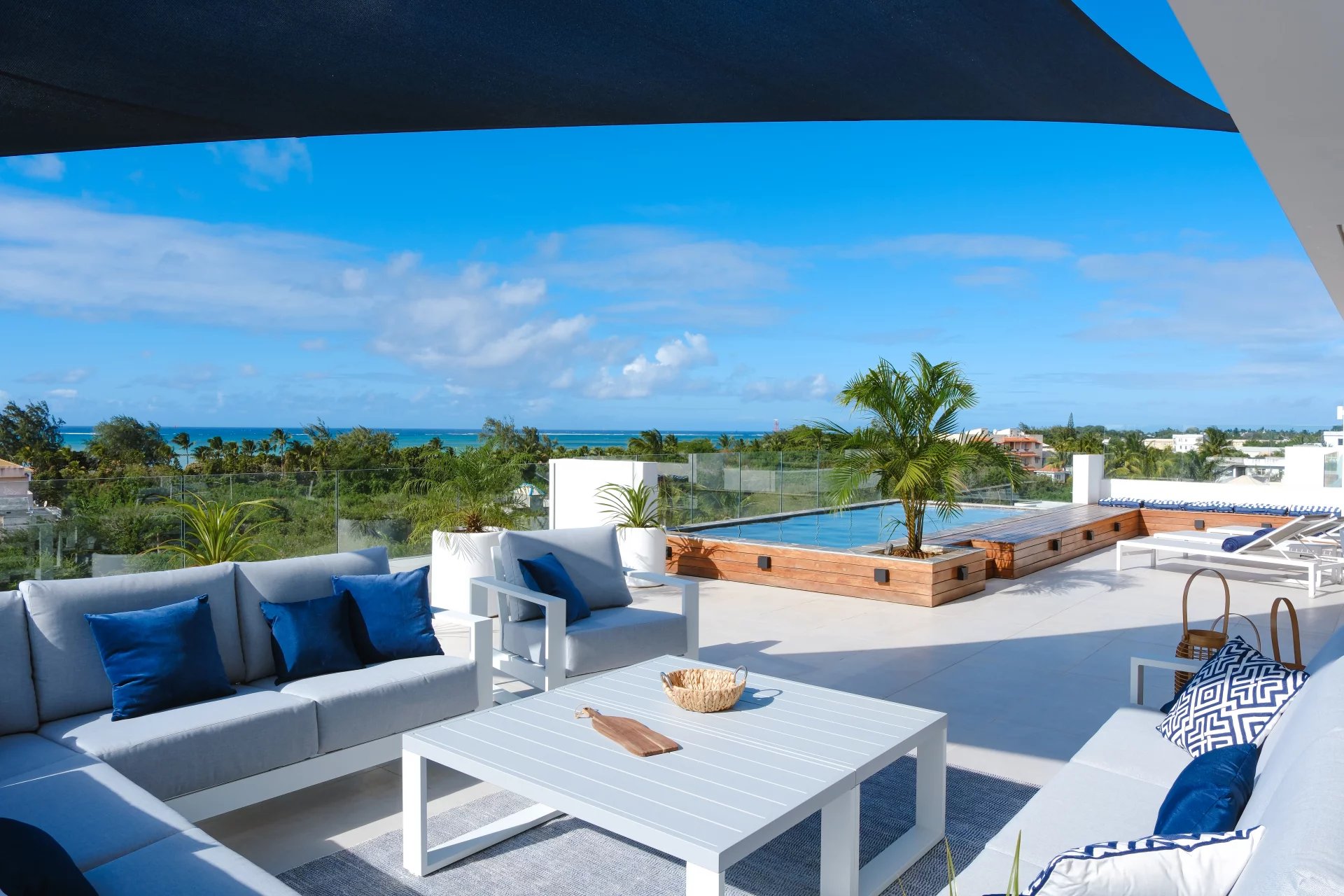 Penthouse 4 Chambre(s) en vente à Grand Gaube, nord, île Maurice – LexpressProperty.com | 767916 | Ref01