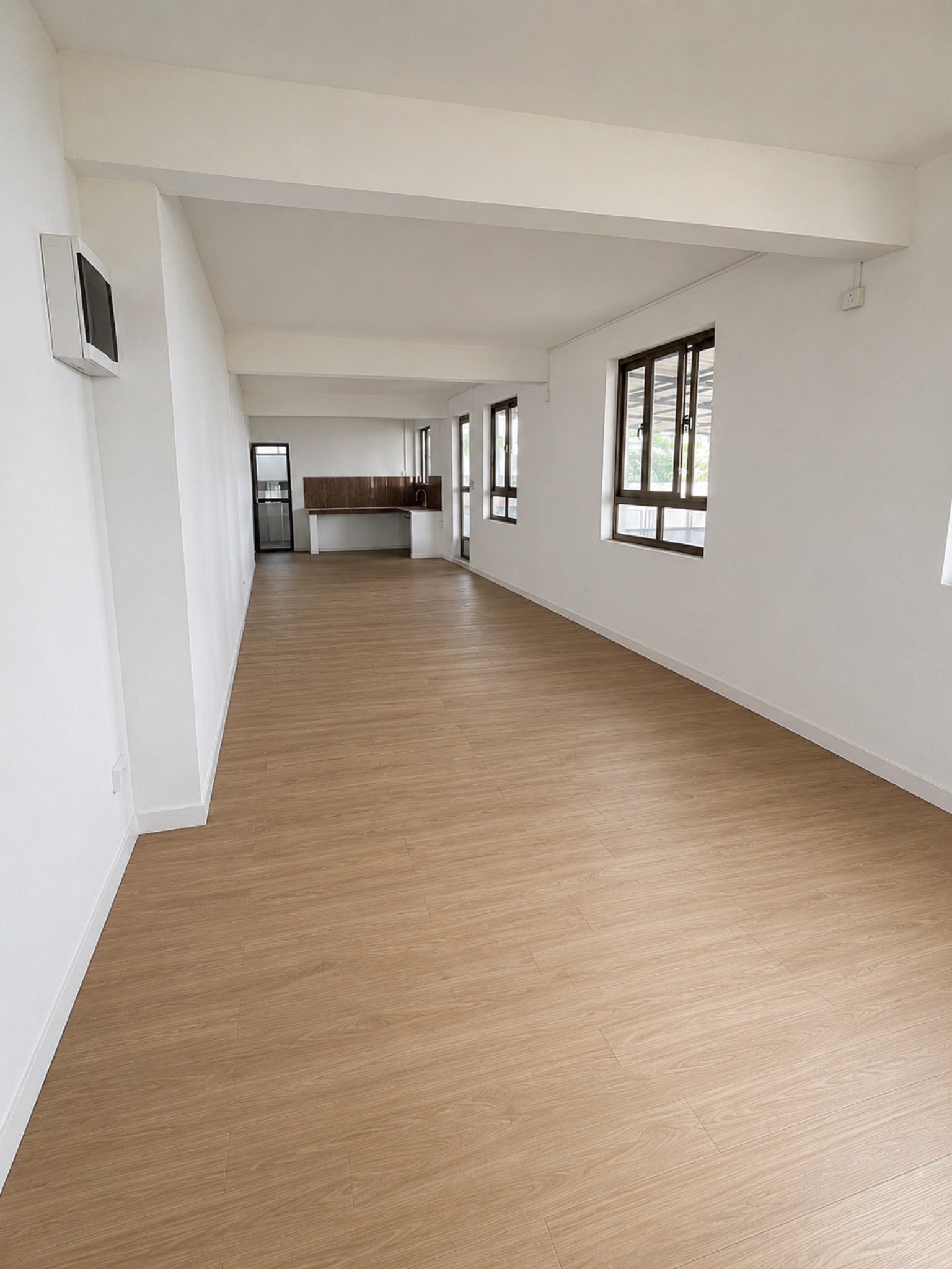 Commercial space for rent in The Vale, north, Mauritius – LexpressProperty.com | 799708 | Ref01