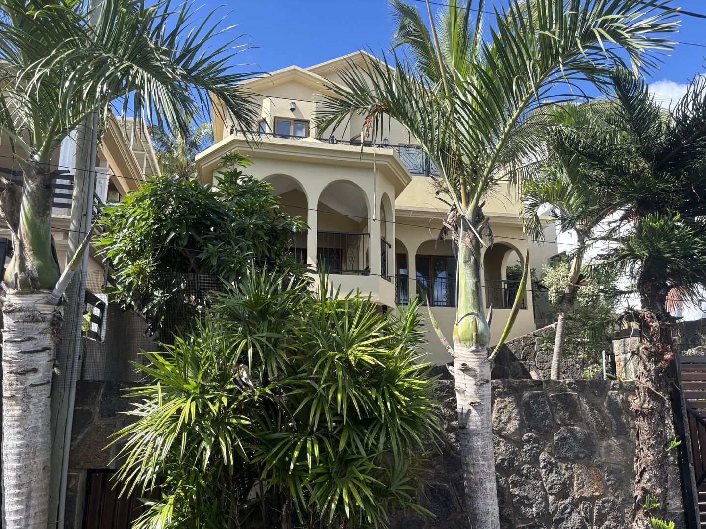 Maison / Villa 4 Chambre(s) en vente à Albion, ouest, île Maurice – LexpressProperty.com | 791245 | Ref01