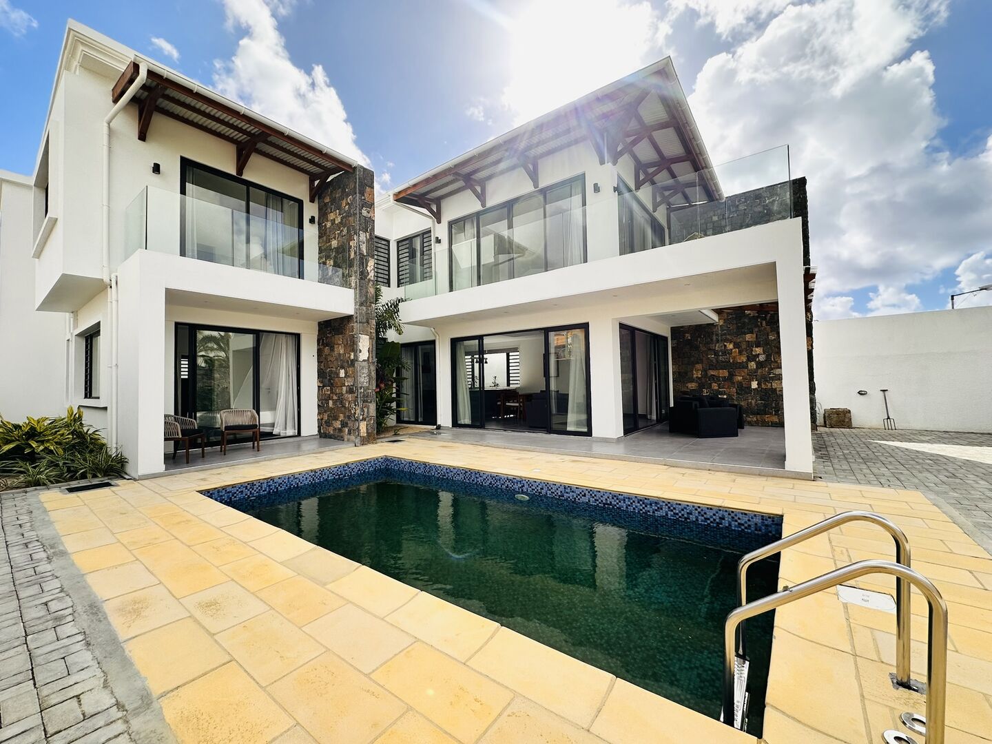 House / Villa of 4 bedrooms for rent in Trou aux Biches, north, Mauritius – LexpressProperty.com | 791462 | Ref01