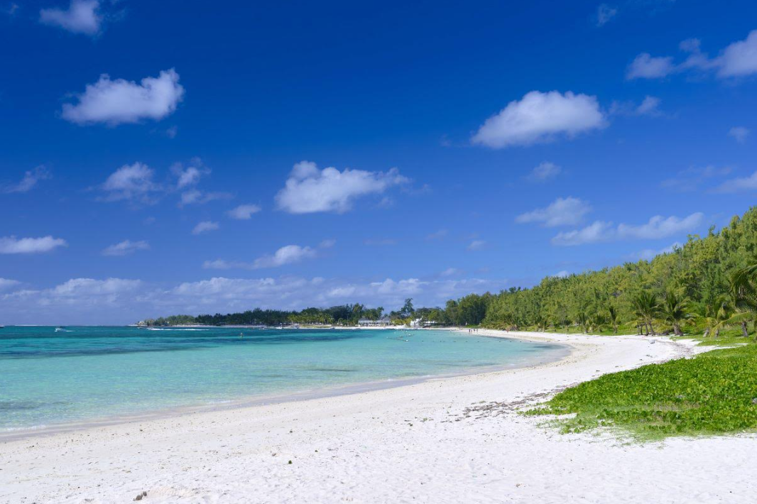 Maison / Villa 4 Chambre(s) en vente à Belle Mare, est, île Maurice – LexpressProperty.com | 791436 | Ref01