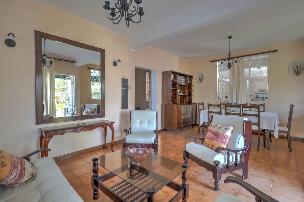 House / Villa of 5 bedrooms for sale in Eau Coulée, center, Mauritius – LexpressProperty.com | 791795 | Ref01