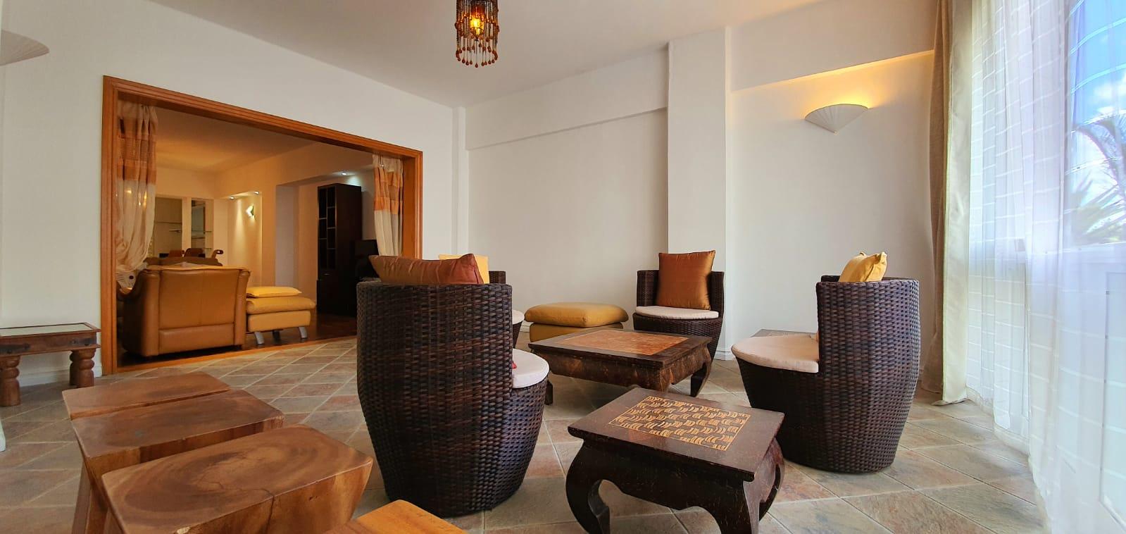 Apartment of 2 bedrooms for sale in Floréal, center, Mauritius – LexpressProperty.com | 282152 | Ref01