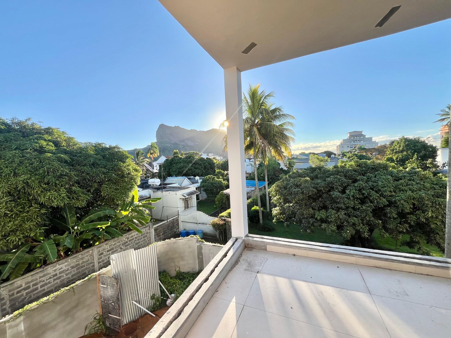 Appartement 2 Chambre(s) en vente à Quatre Bornes, centre, île Maurice – LexpressProperty.com | 792286 | Ref01
