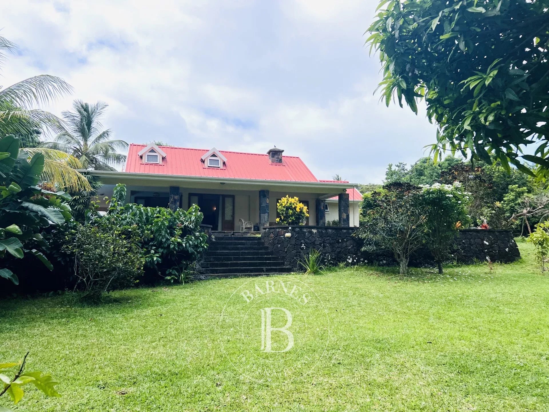 House / Villa of 5 bedrooms for sale in Bras d'Eau, east, Mauritius – LexpressProperty.com | 405421 | Ref01