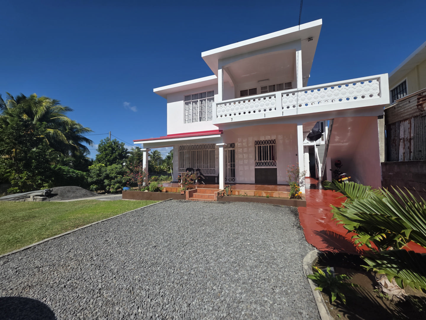 Apartment of 2 bedrooms for rent in Pointe aux Canonniers, north, Mauritius – LexpressProperty.com | 49075 | Ref01