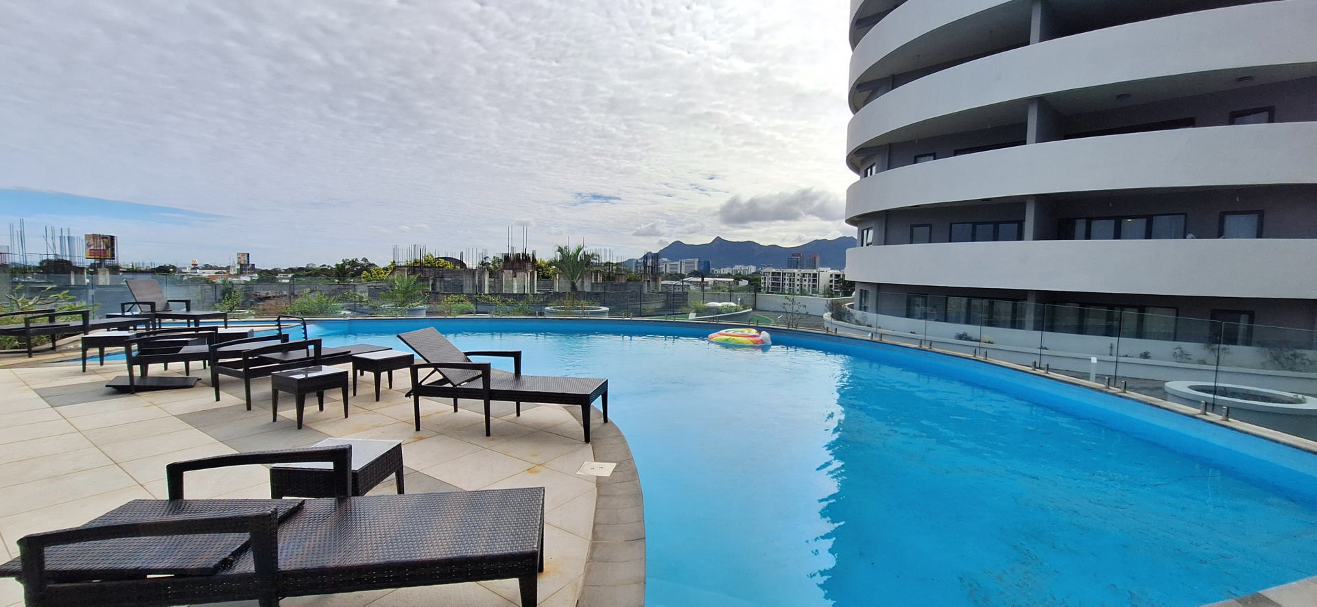 Apartment of 3 bedrooms for sale in Quatre Bornes, center, Mauritius – LexpressProperty.com | 800967 | Ref01