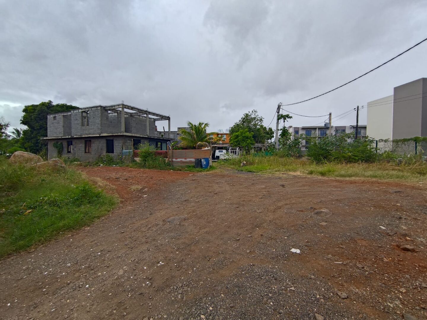 Residential land of 422 m2 for sale in Pointe aux Sables, west, Mauritius – LexpressProperty.com | 800941 | Ref01