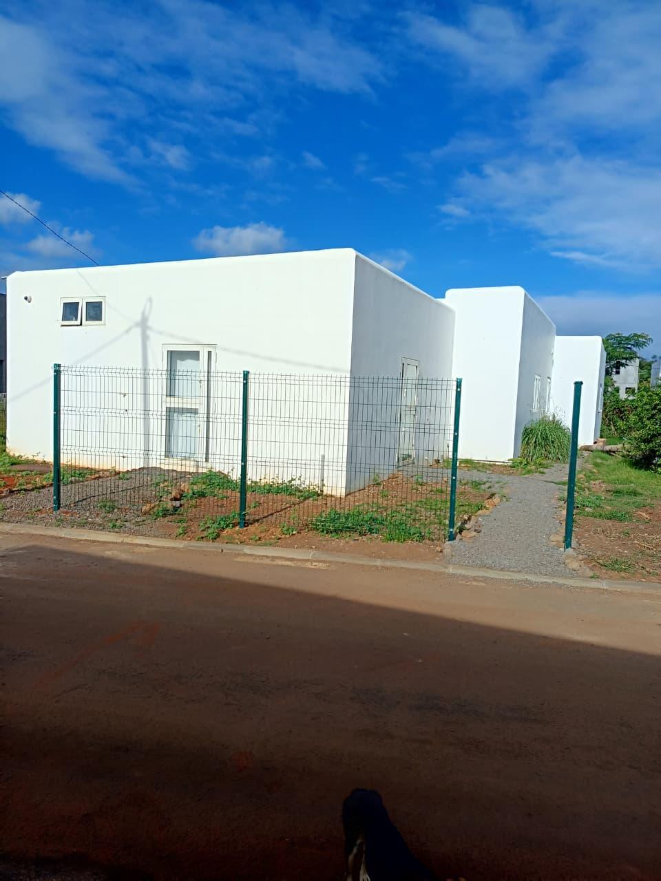 Maison / Villa 4 Chambre(s) en location à Balaclava, nord, île Maurice – LexpressProperty.com | 798938 | Ref01