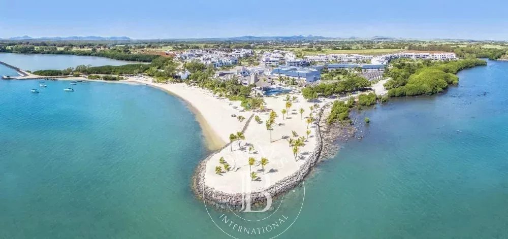 Penthouse of 4 bedrooms for sale in Haute Rive, north, Mauritius – LexpressProperty.com | 757231 | Ref01