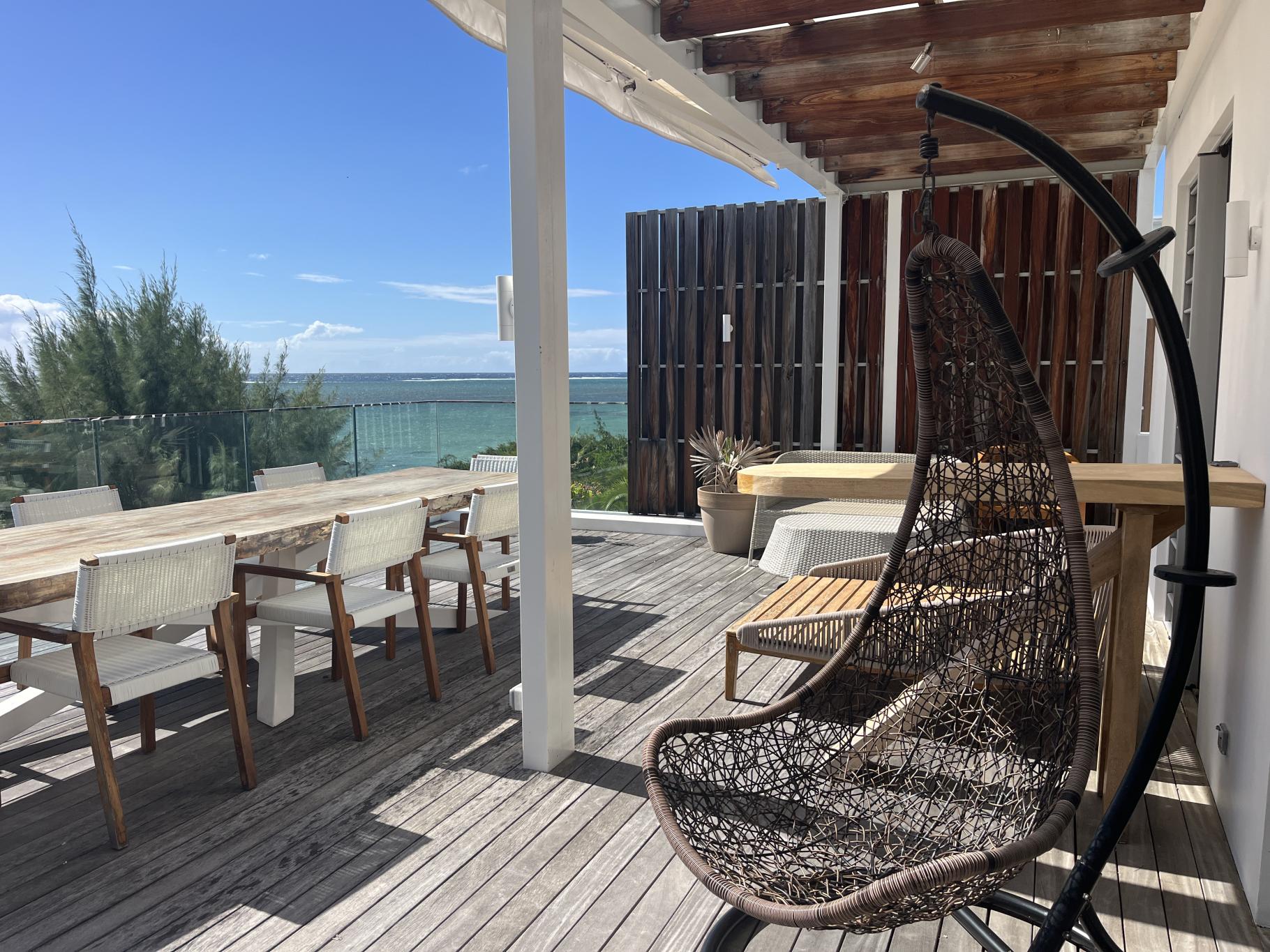 Penthouse of 3 bedrooms for rent in Grand Gaube, north, Mauritius – LexpressProperty.com | 804215 | Ref01
