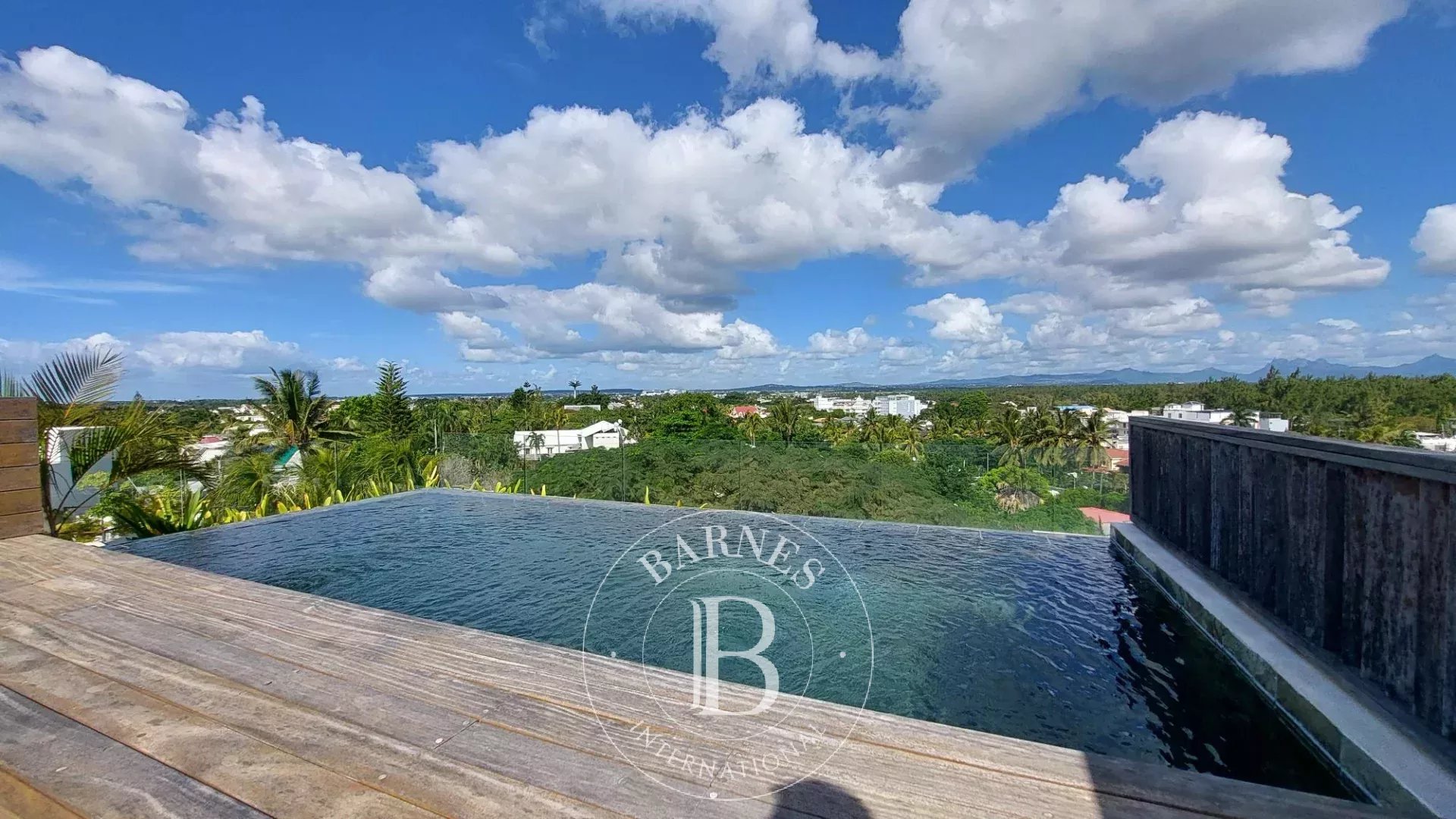 Appartement 2 Chambre(s) en vente à Pointe aux Canonniers, nord, île Maurice – LexpressProperty.com | 499660 | Ref01