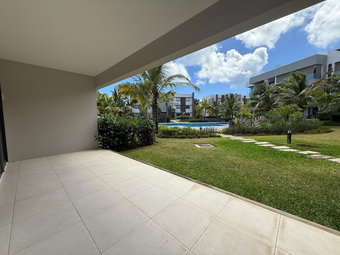 Appartement 2 Chambre(s) en vente à Pointe aux Canonniers, nord, île Maurice – LexpressProperty.com | 807223 | Ref01