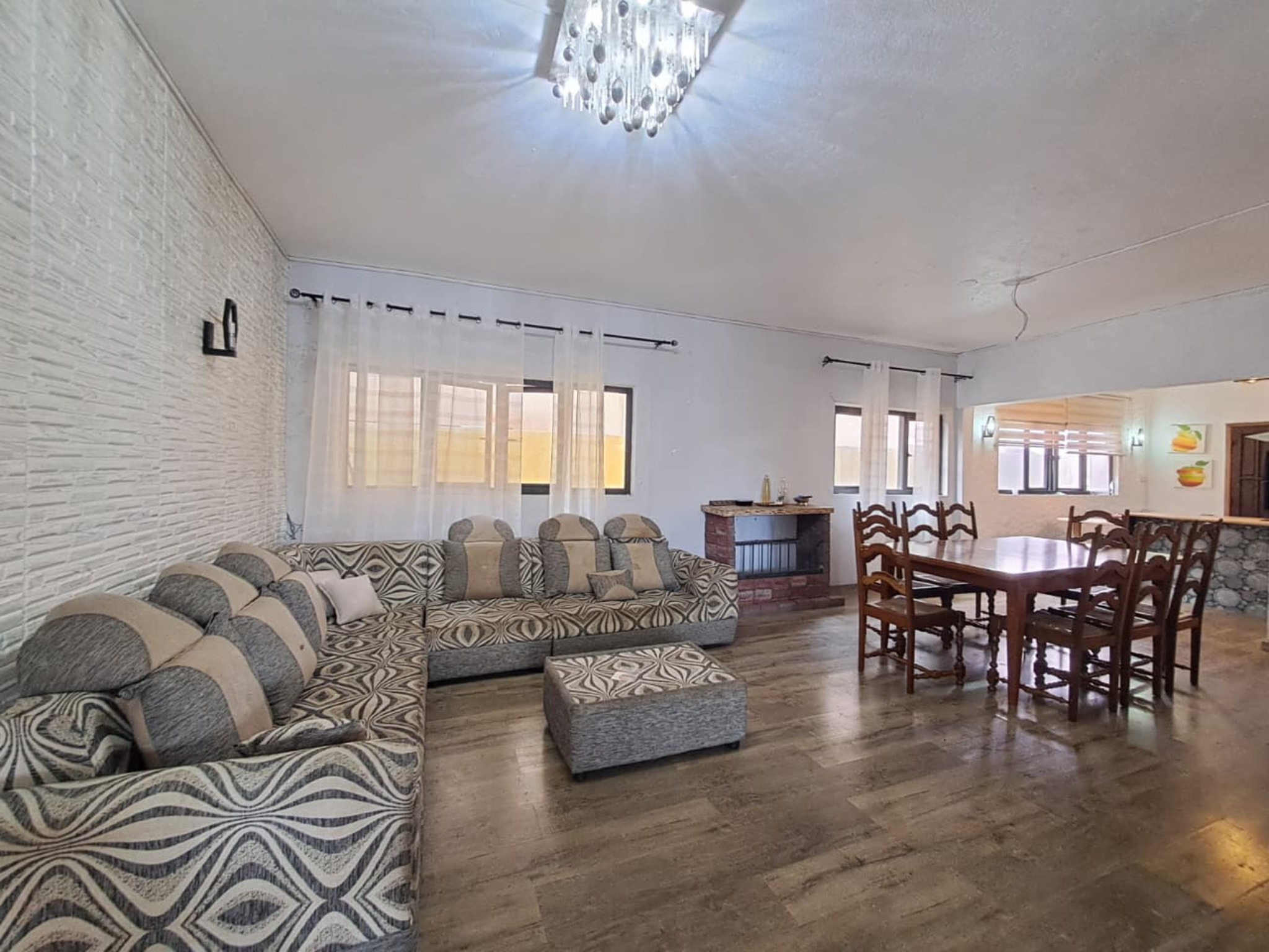 Maison / Villa 5 Chambre(s) en vente à Curepipe, centre, île Maurice – LexpressProperty.com | 807658 | Ref01