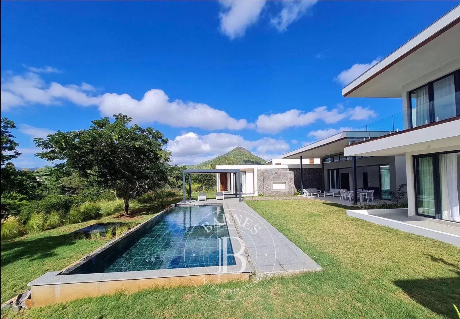 Bien – LexpressProperty.com | 807343 | Ref01