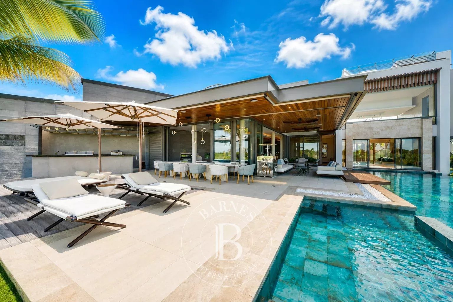Maison / Villa 5 Chambre(s) en vente à Beau Champ, est, île Maurice – LexpressProperty.com | 717209 | Ref01