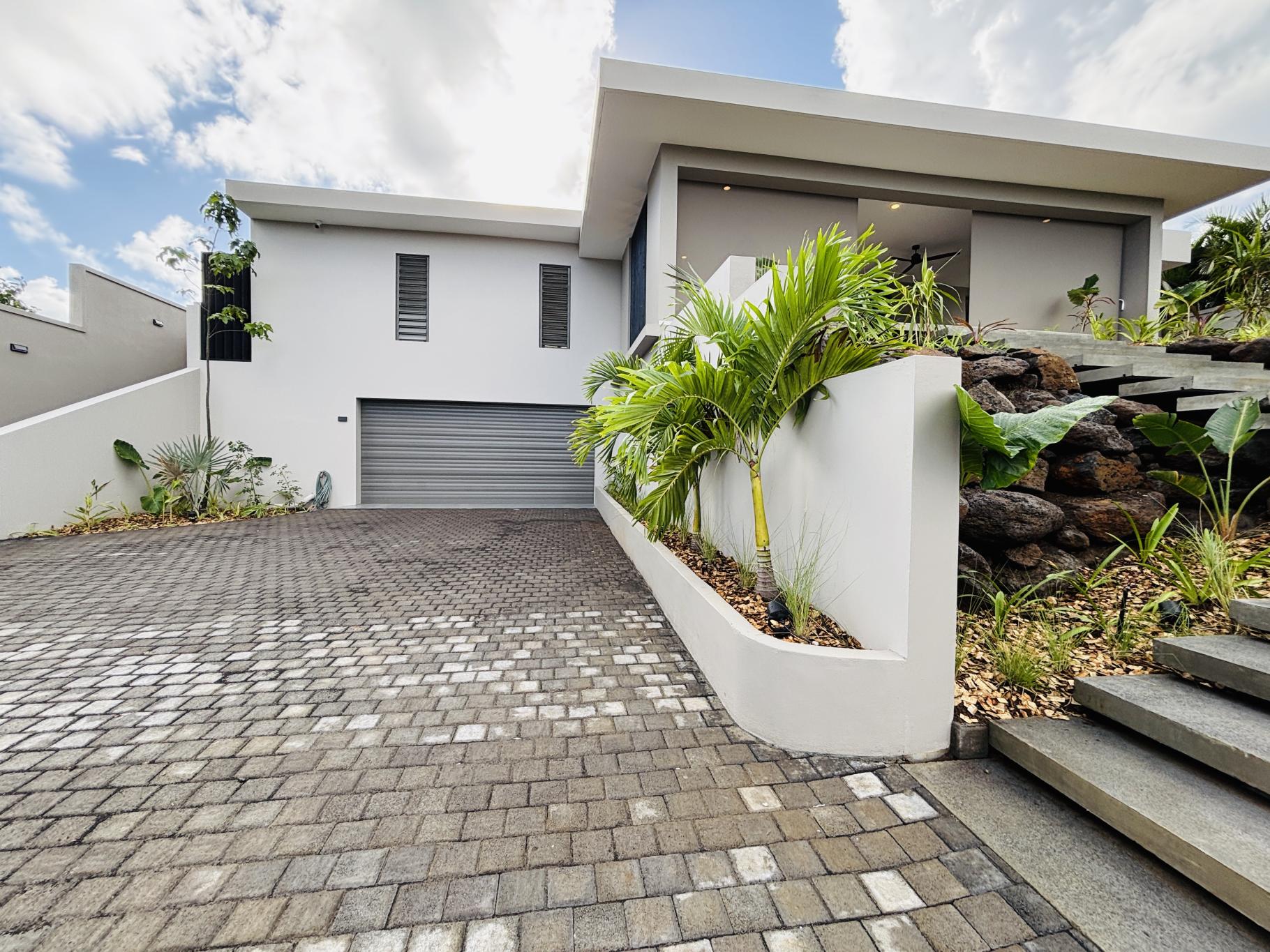 House / Villa of 4 bedrooms for sale in Mon Choisy, north, Mauritius – LexpressProperty.com | 802121 | Ref01