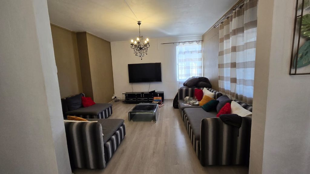 Apartment of 3 bedrooms for rent in Vacoas, center, Mauritius – LexpressProperty.com | 796584 | Ref01