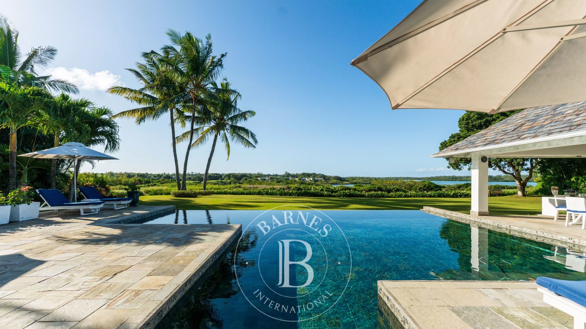 House / Villa of 6 bedrooms for sale in Beau Champ, east, Mauritius – LexpressProperty.com | 804155 | Ref01