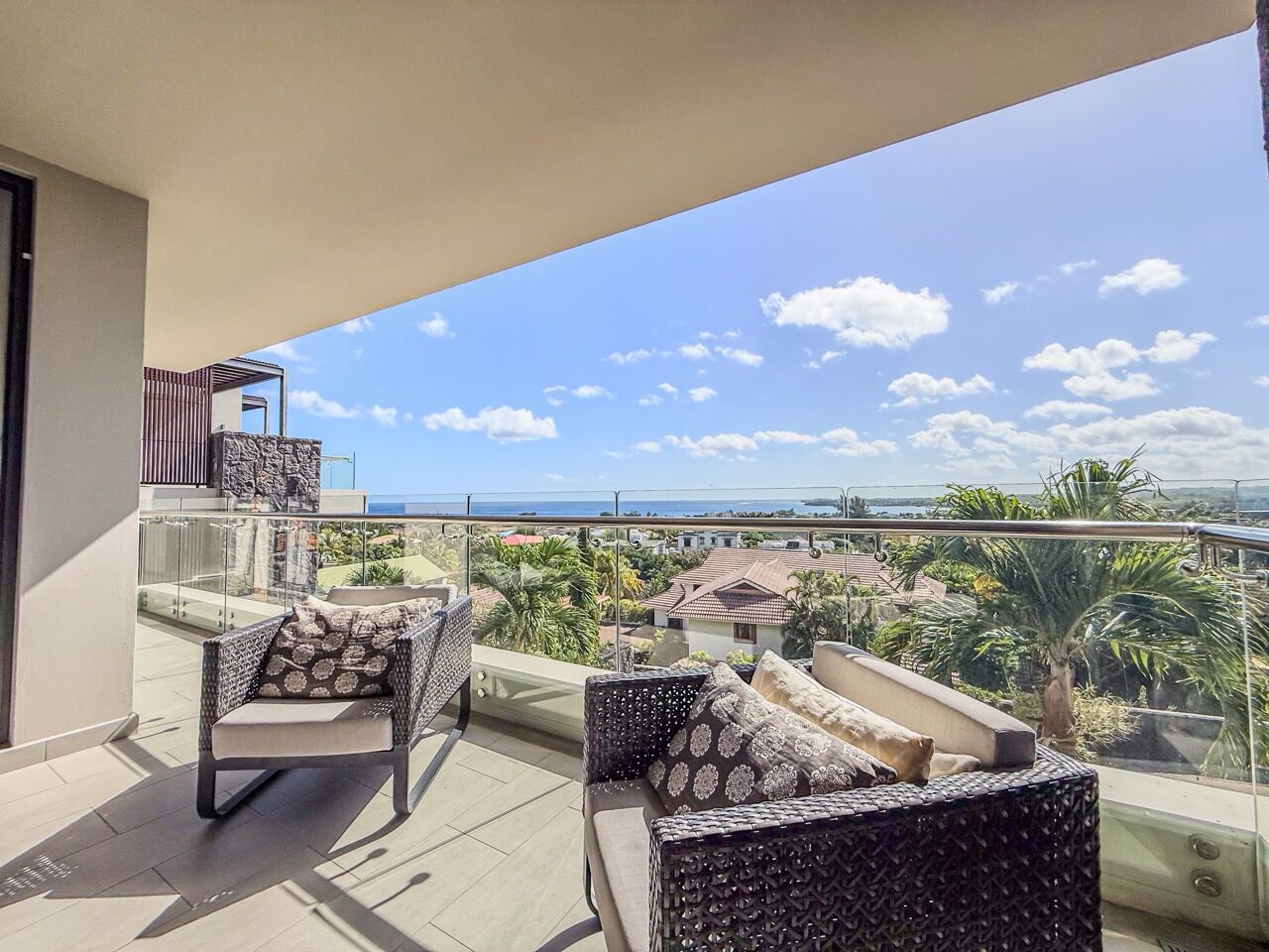 Property – LexpressProperty.com | 811465 | Ref01