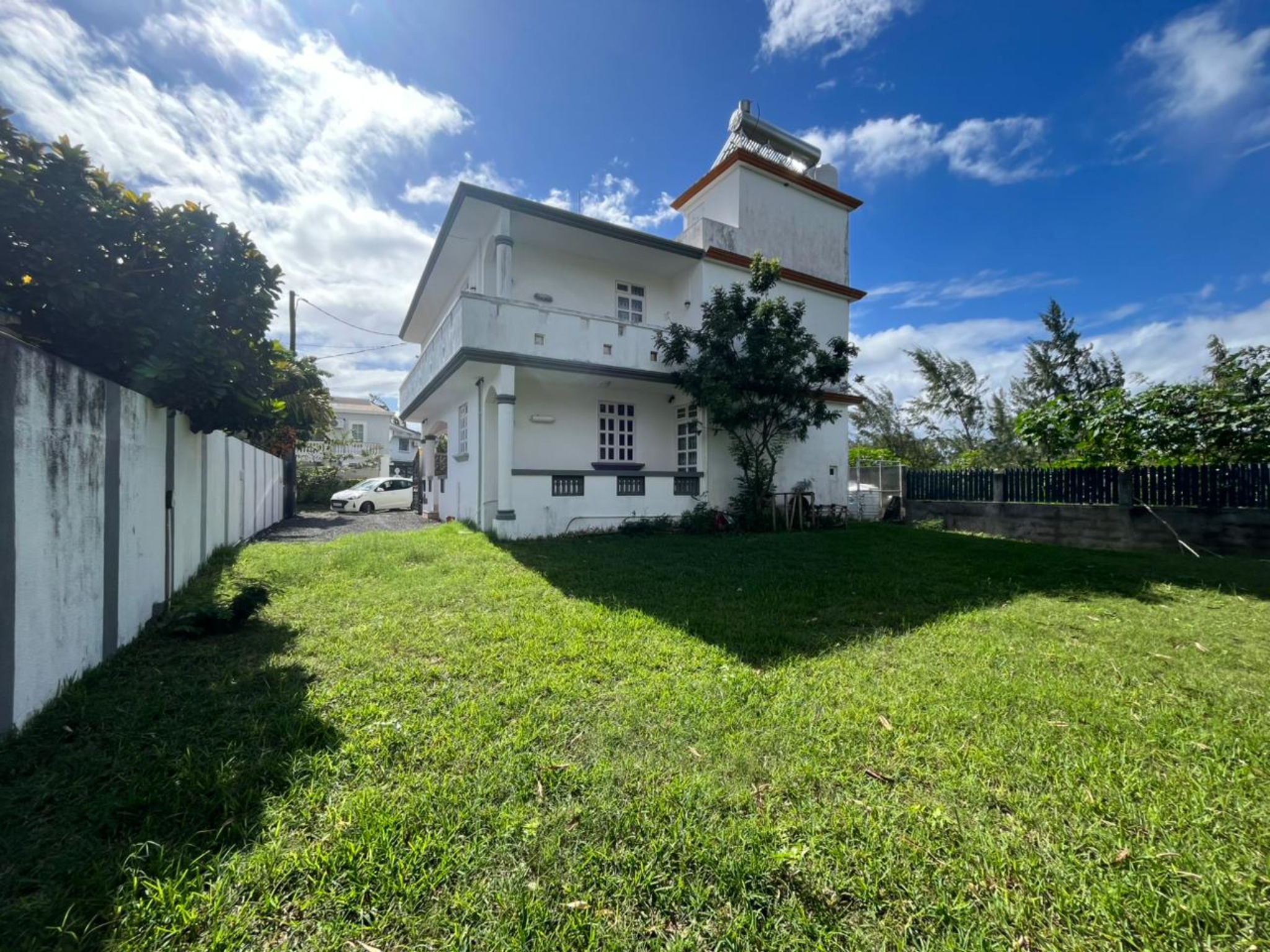 Property – LexpressProperty.com | 812221 | Ref01
