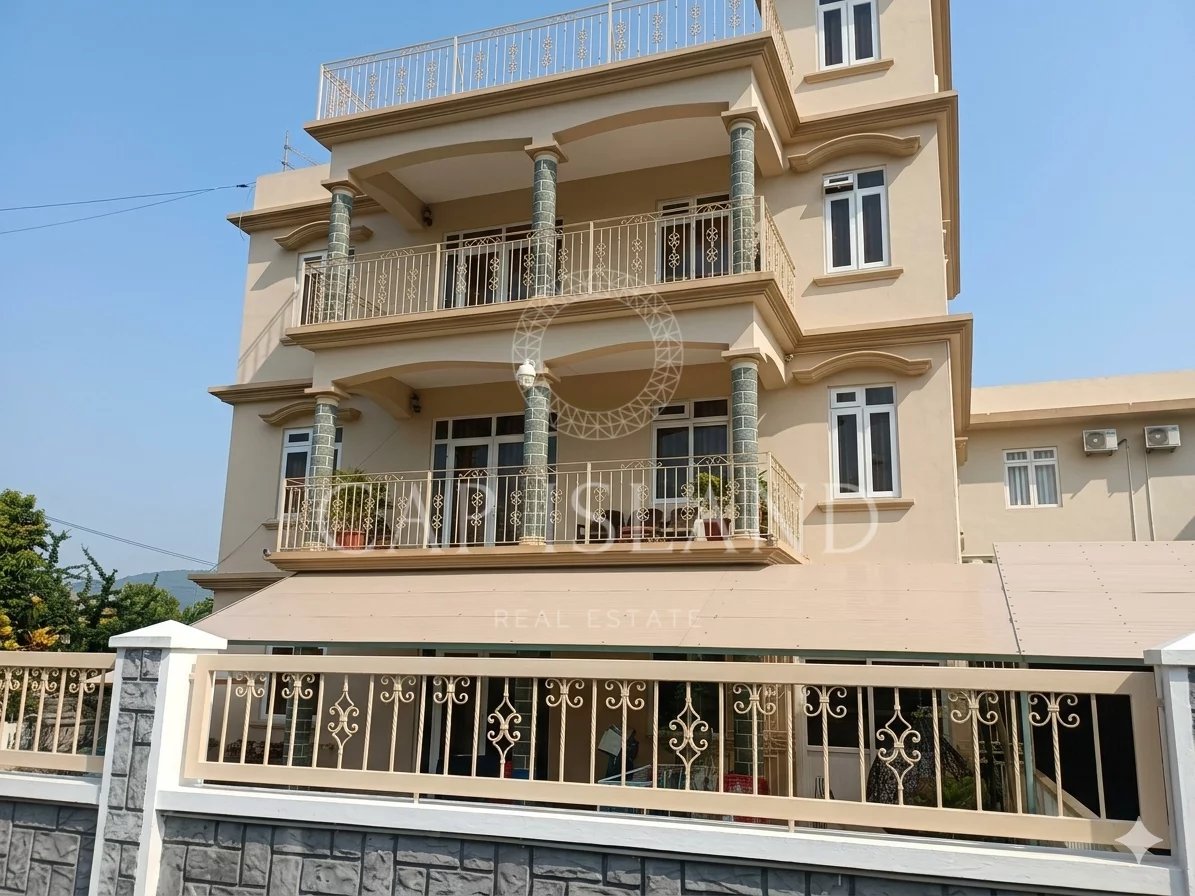Property – LexpressProperty.com | 800725 | Ref01