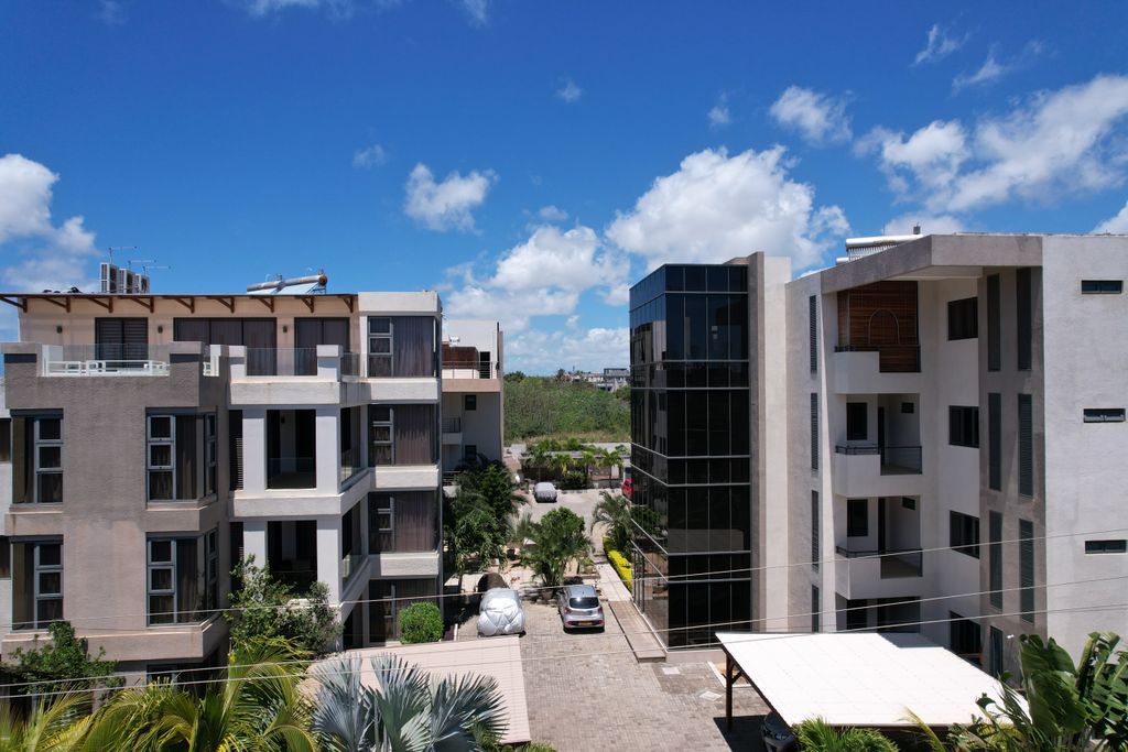 Apartment of 3 bedrooms for sale in Péreybère, north, Mauritius – LexpressProperty.com | 801702 | Ref01